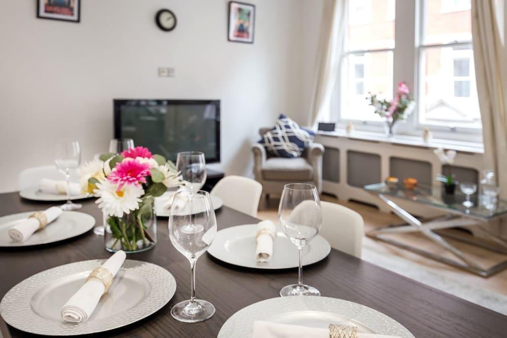 Fitzrovia Serviced Apartments Londen Buitenkant foto